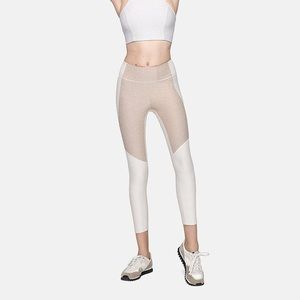 Outdoor voices 3/4 two tone legging beige tan XS